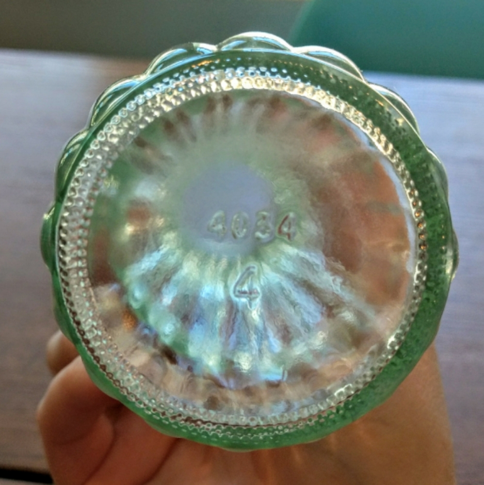 Hoosier Ribbed Bud Vase - Picture 8 of 8